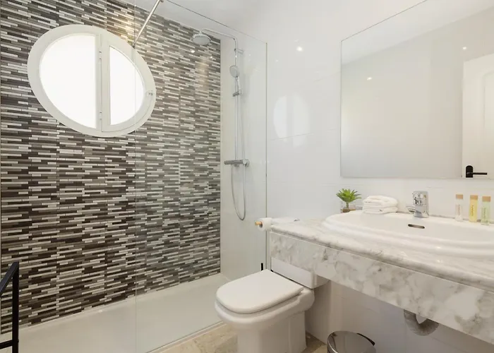 Townhouse In First Line Beach, Bahia De Marbella,