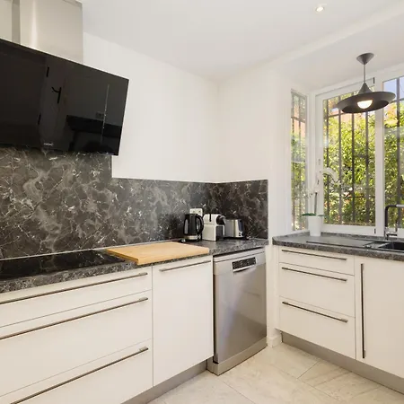 Townhouse In First Line Beach, Bahia De Marbella, * Marbella