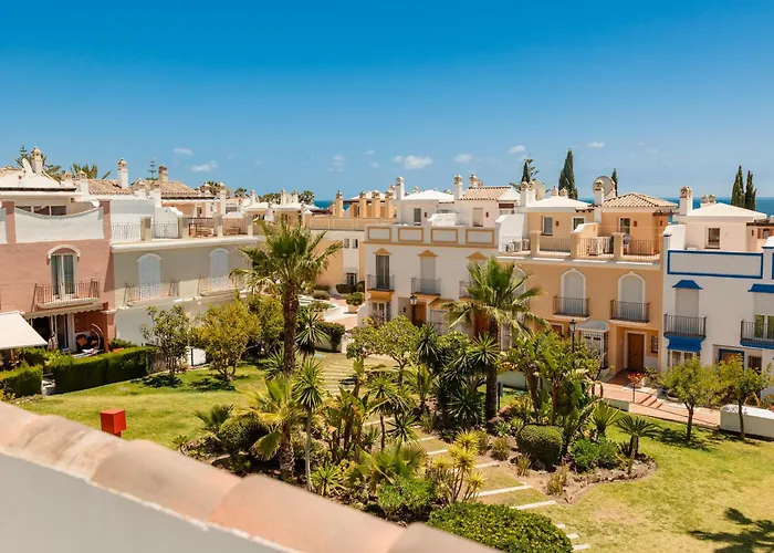Ferienhaus Townhouse In First Line Beach, Bahia De Marbella, *