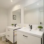 Townhouse In First Line Beach, Bahia De Marbella, *