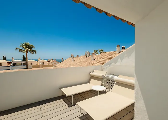 Townhouse In First Line Beach, Bahia De Marbella, Marbella