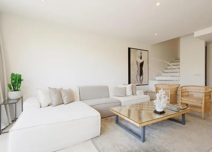 Townhouse In First Line Beach, Bahia De Marbella, Tatil Evi *