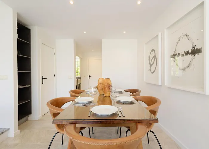 Townhouse In First Line Beach, Bahia De Marbella, Tatil Evi